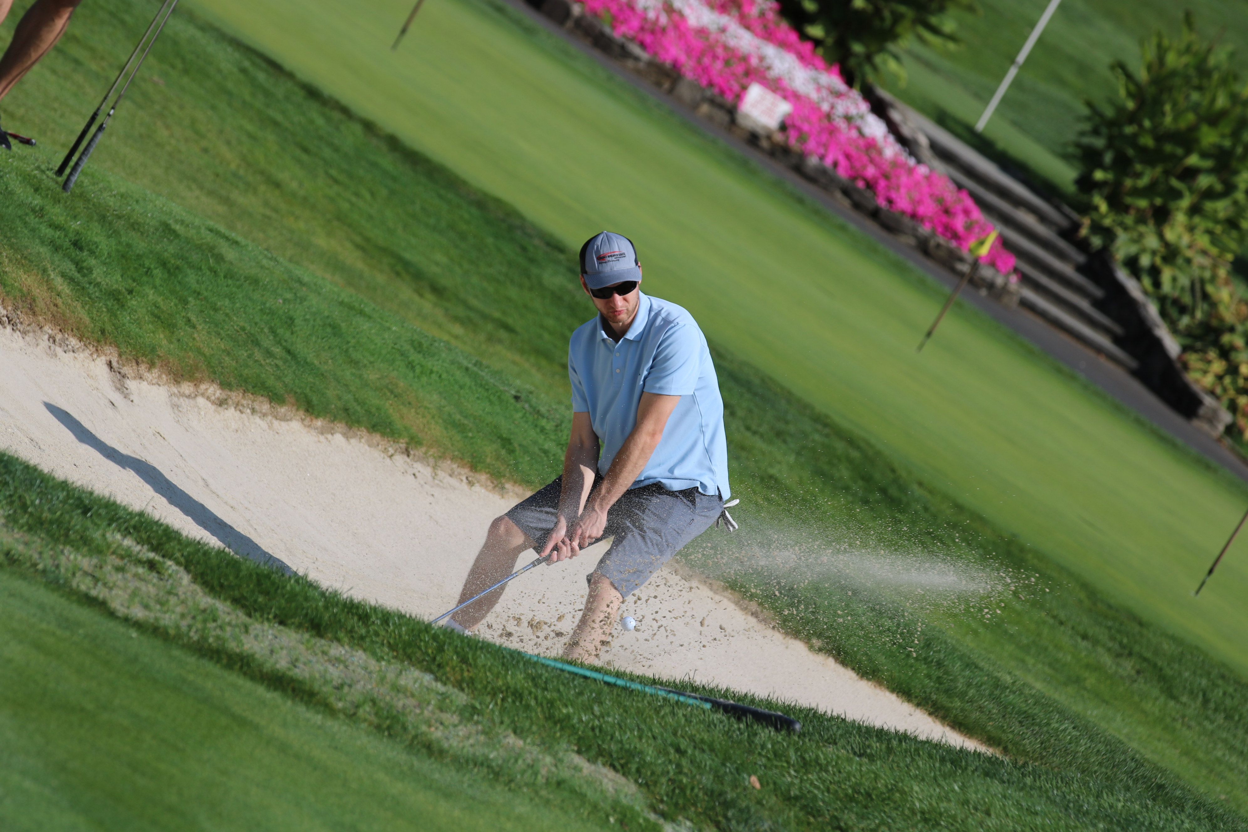 GOLFER